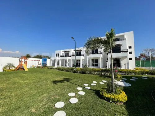 Casa Nueva En Condominio Con Alberca Y Vigilancia Privada