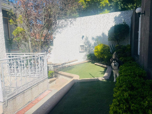 Casa En Venta En Villas De Irapuato, Irapuato, Gto.