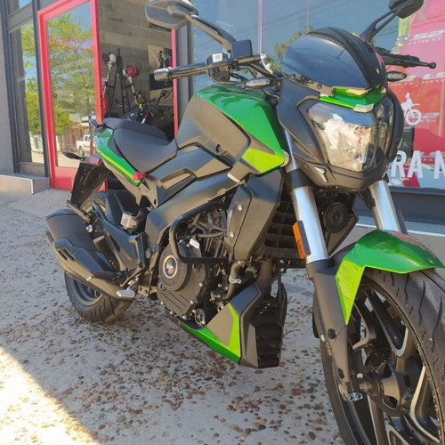Imagen 2 de 11 de Bajaj Dominar 400