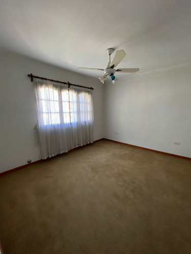 Imagen 12 de 23 de Casa 6 Ambientes En Venta En San Miguel