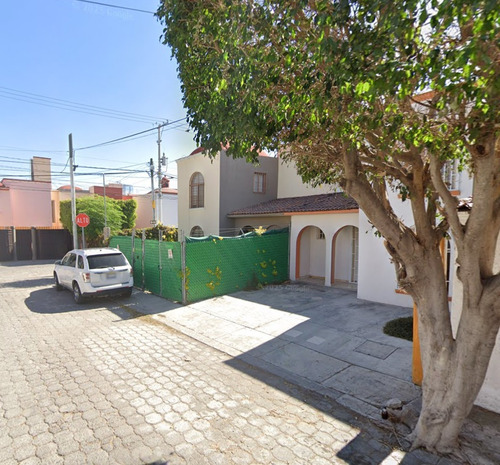 Casa En Venta En La Joya Queretaro