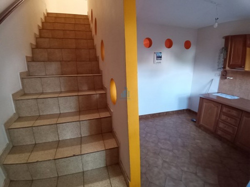 Venta Duplex 3 Ambientes C/ Cochera En Castelar