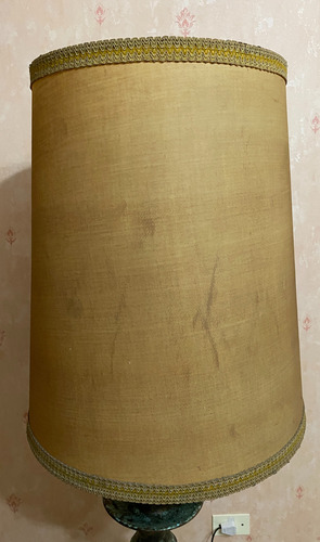 Lampara De Pie Antigua De Ceramica Y Pantalla-usada No Envio Natural (Usado)