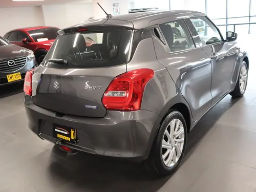 Suzuki Swift Hibrido 1.2 Mecanico 2022