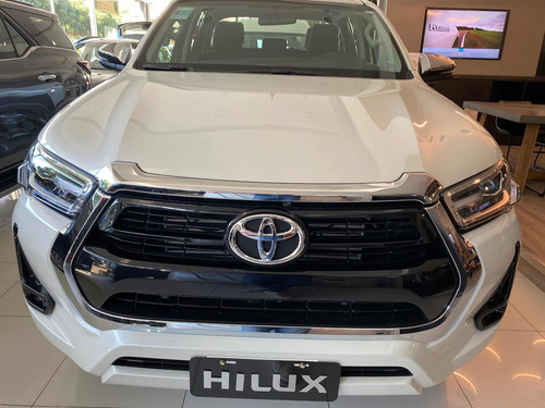 Toyota Hilux 2021 2.8 Cd Srv 177cv 4x4