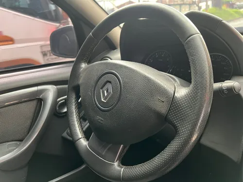 Renault Duster 2.0 Dynamique 4x2 Automática