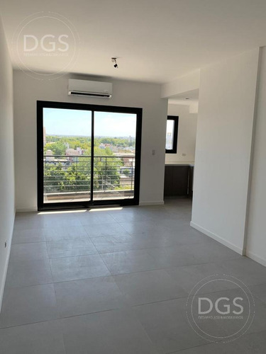 Imagen 7 de 25 de Amplio Departamento 4 Ambientes Con Cochera - Banfield Este