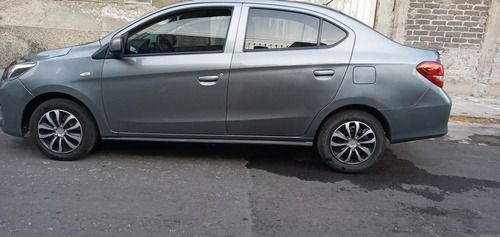 Bonito Automovil Sedan Estandar,clima,todo Le Funciona, Fact