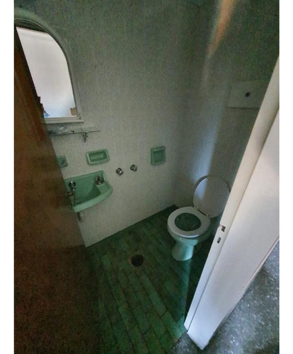 Venta, Departamento 4 Dormitorios Con Quincho Privado.