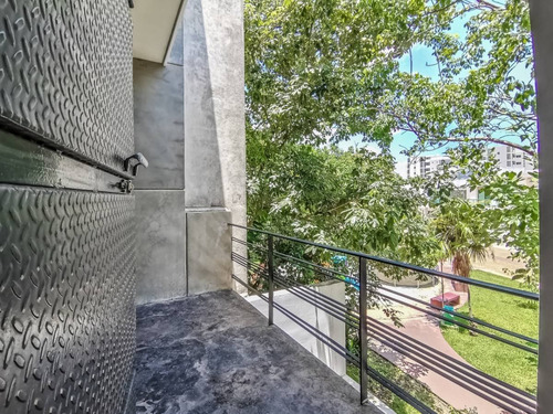 Imagen 15 de 30 de Casa En Venta. 3 Pisos 2 Recamaras. Residencial Arbolada, Cancún, Q.roo