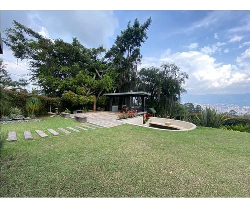 Increíble Casa Campestre Con Hermoso Lote. Código 57