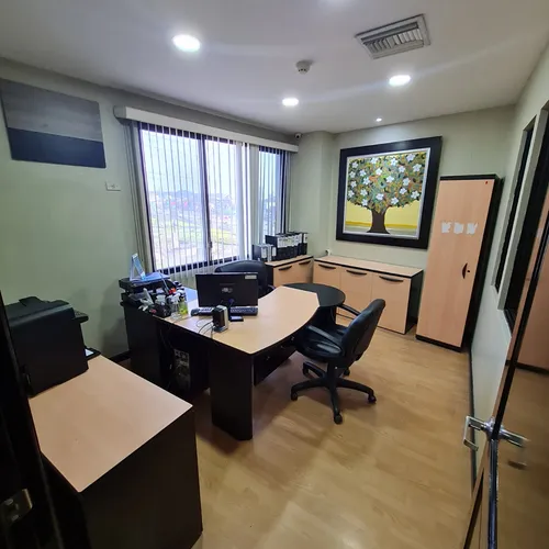 comprar Oficina Local Comercial N Cofin Cerca Equilibrium Clinica Kennedy Point Policentro Garzocentro Conauto Dicentro Urdesa Urdenor Kennedy Garzota Alborada Aeropuerto Omni Hospital Mall Del Sol San Marino