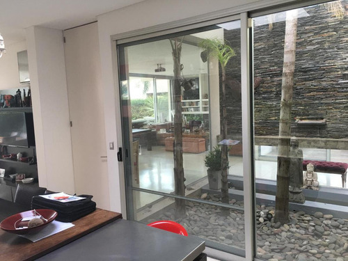 Casa En Venta En Barrio Santa Barbara, Tigre