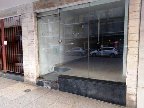 Imagen 3 de 14 de Vende Retasado!! Local Comercial P/gastronomía Plaza Colón -oportunidad-