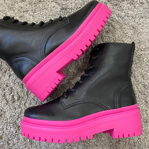 Imagem 5 de 5 de Bota Coturno Feminina Sola Colorida Via Marte 22-8503