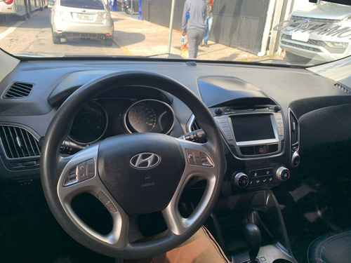 Imagem 9 de 10 de Ix35 Gls 2.0 16v 2wd Flex Aut.