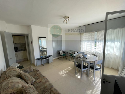 Venta Apartamento Con Excelente Vista Al Mar En Atlántida
