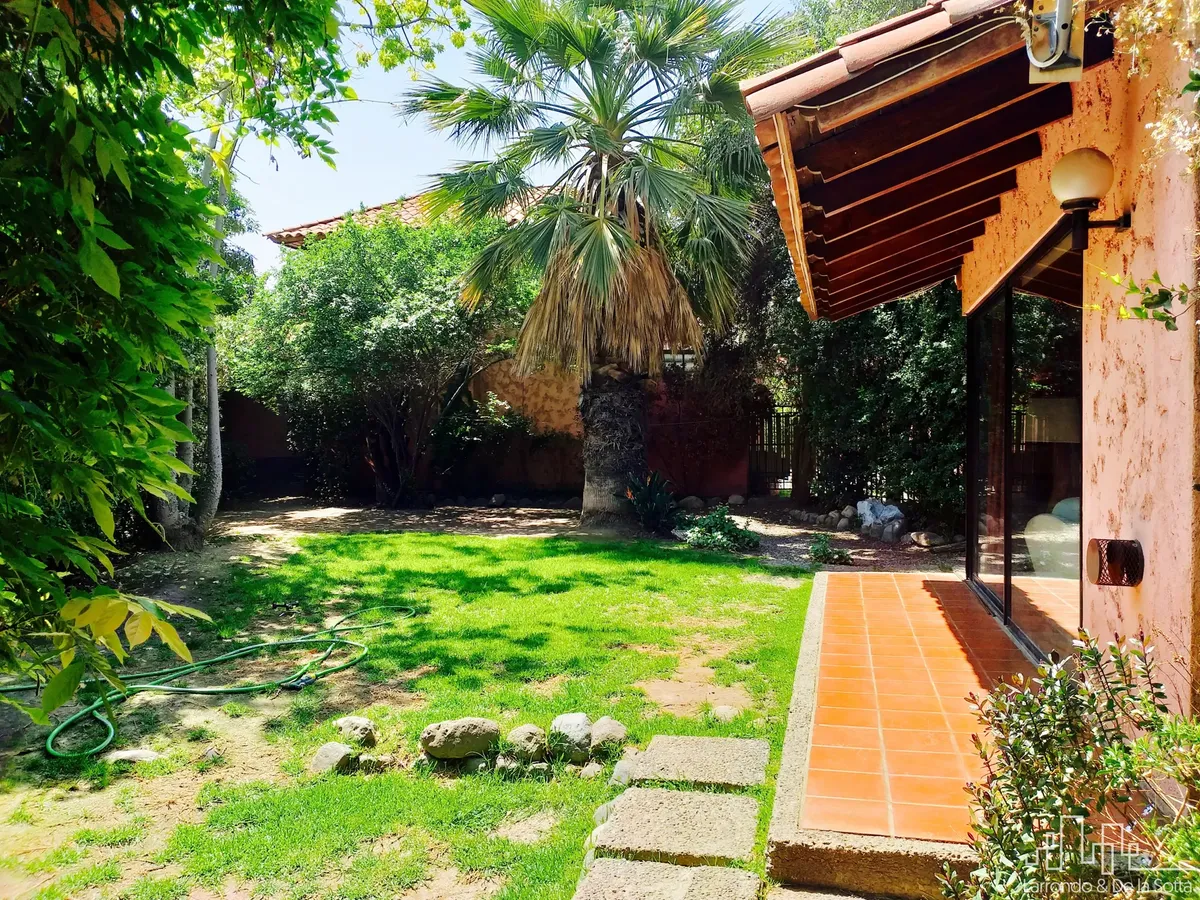 Imagen 2 de 25 de En Condominio! 4d+2b+estar+serv -padre Hurtado / V.puelma