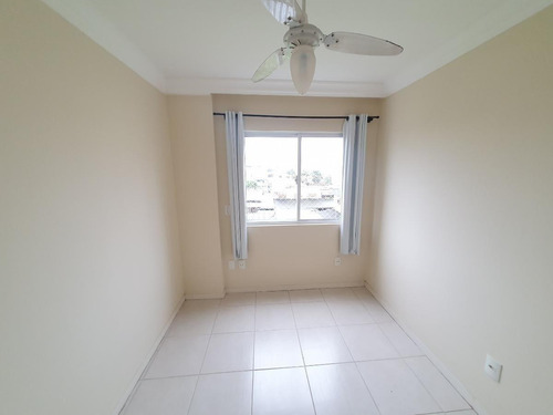 Apartamento Em Dom Bosco, Itajaí/sc De 60m² 2 Quartos À Venda Por R$ 340.000,00 - Ap982147