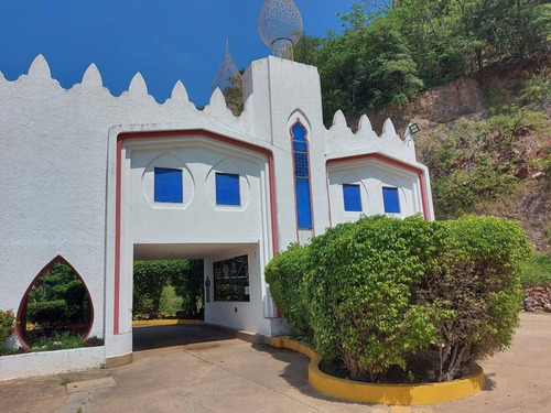 Imagen 11 de 11 de Frances Mijares Vende Infraestructura Hotelera En Barcelona Anzoategui Cód 161199