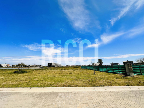 Lote Laguna En Venta Barrio Cerrado Sebastian Gaboto