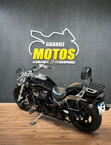 Suzuki Boulevard M 800