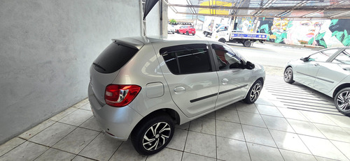 Renault Sandero 1.6 Expression Hi-power Easy-r 5p
