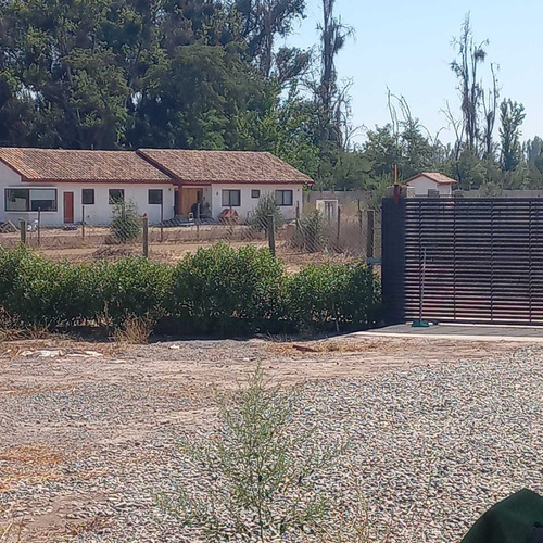 Gran Parcela Con Inmueble En Calera De Tango (74953)