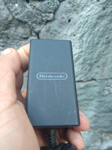 Fuente Nintendo Switch Original Seminuevo A Meses