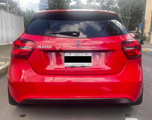 Imagen 5 de 12 de Mercedes Benz A200 2018 Style