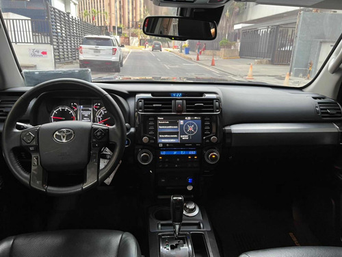 Imagen 10 de 16 de Toyota 4runner 2020 Nigtshade