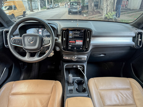 Volvo XC40 2.0 T5 Momentum Awd 5p