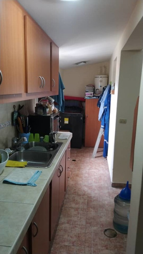 Imagen 4 de 23 de Apartamento Con Local Comercial C-4987526