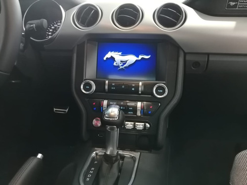 Ford Mustang V8 Ta 2020