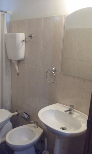 Imagen 8 de 14 de Residencia Estudiantil Universitaria Femenina En Salto