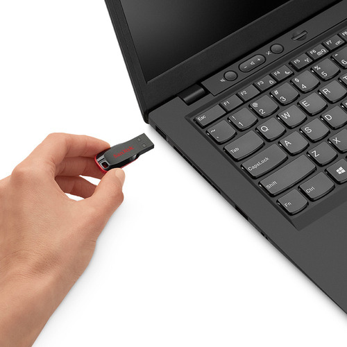 Pendrive SanDisk Cruzer Blade 64GB 2.0 negro y rojo