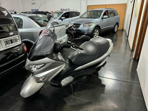 Suzuki Burgman 200 2019