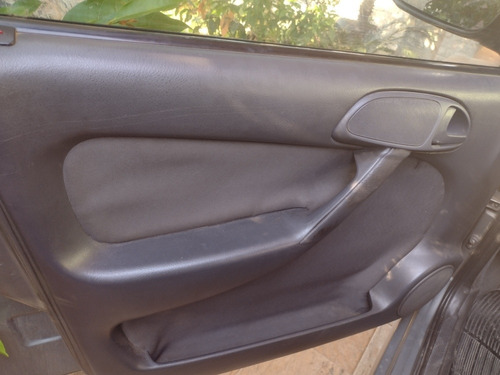 Imagem 11 de 14 de Volkswagen Parati 2003 1.8 Tour 5p