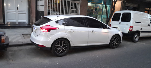 Ford Focus III 2.0 Sedan Titanium At6