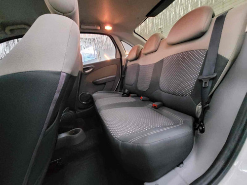 Fiat Grand Siena 1.6 MPI ESSENCE 16V FLEX 4P AUTOMATIZADO