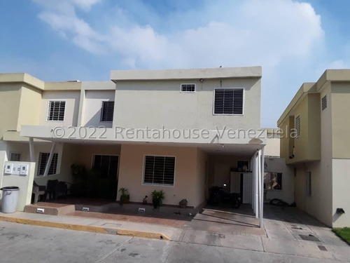 Imagen 2 de 30 de Casas En Venta En Trapicabudare, Lara 22-22769 Lcdo Romer Gonzalez Profesional Inmobiliario Renta House