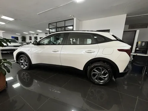 Kia K3 Cross 1.6 Vibrant