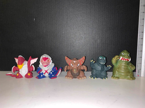 Ultraman Godzilla / Figuras Mini / Precio Por Pieza (Usado)