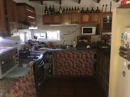 Imagen 8 de 14 de Venta Casa Quinta Sobre 1.068 M2 - Francisco Alvarez