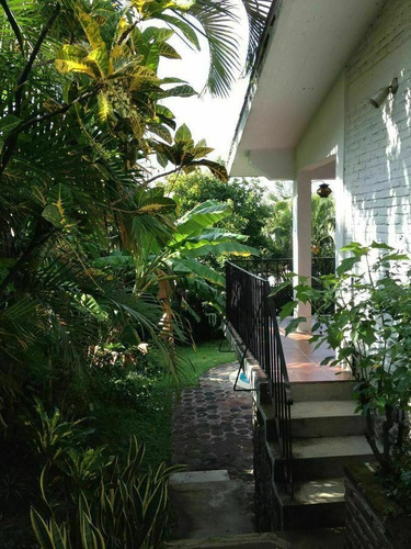 Imagen 8 de 16 de Venta De Casa En Cuernavaca, Estilo Tradicional En Gualupita