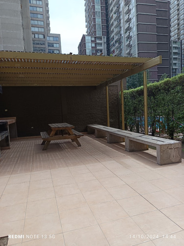 Recien Remodelado, Sin Estacionamiento Sin Bodega
