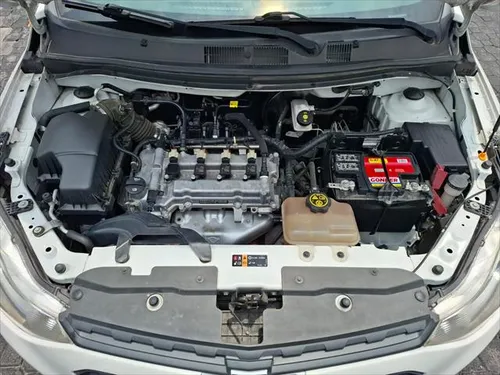 Chevrolet Aveo 1.5 Ls Mt
