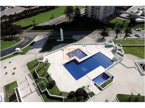 Sobre Mansa Apartamento - Ref: 15429