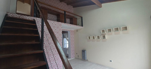 Alquiler - Departamento 2 Ambientes Tipo Ph En San Justo