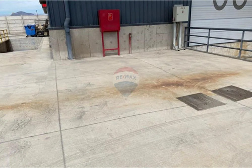 Bodega Con Oficina En Arriendo, Pudahuel, Santiago